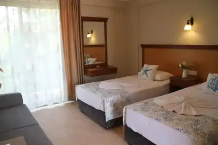 Rosy Suites - 107