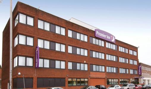 Premier Inn London Hanger Lane - 28