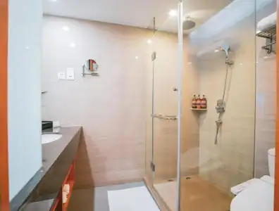 Ramada Plaza by Wyndham Shanghai Pudong Airport - 24