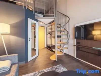 Garner Elmshorn by IHG - 86
