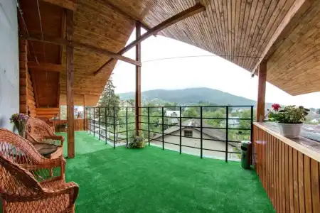 Sofia - 102