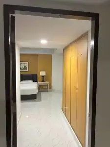 Mall Suites - 92