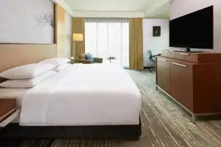 Courtyard by Marriott Bandung Dago - 5