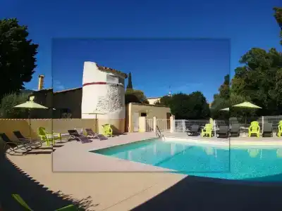 Hôtel Le Mas Des Quintrands - 9