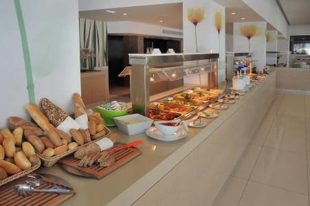Nelia Beach & Spa - 10