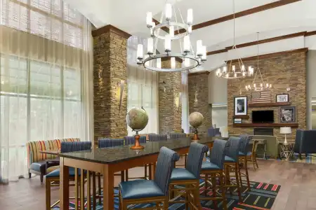Hampton Inn by Hilton Columbus South Fort Benning - 18