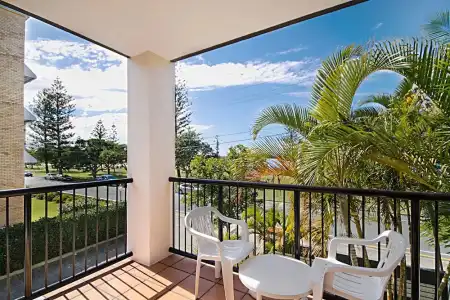Blue Waters Apartments - 83