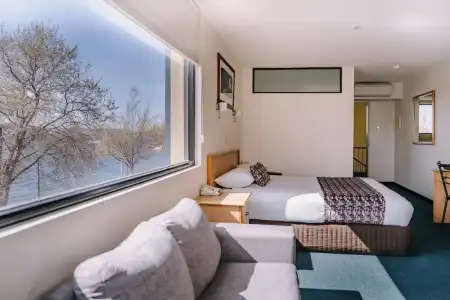 429 Apartments and Suites - 56