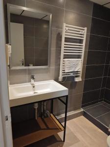 Hôtel L'Hirondelle - 55