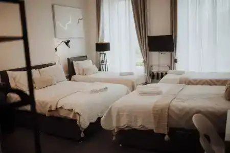 16 Pilrig Guest House - 45