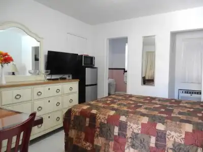 Shell Motel - 9