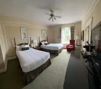 Arlington Resort & Spa - 1