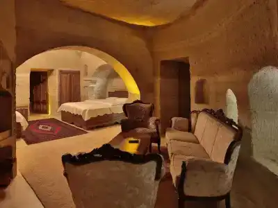 Family Cave Suite - 21