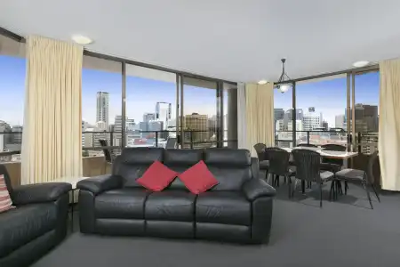 The Summit Apartments - 5