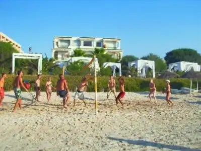 Palmyra Golden Beach Families and Couples - 16
