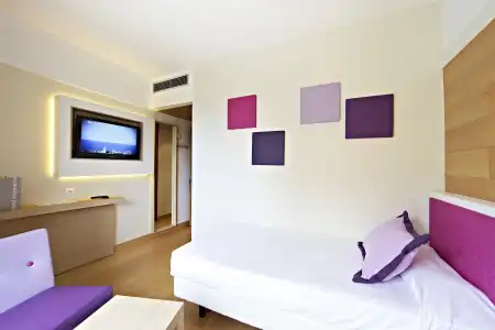 & Spa S'entrador Playa - 3