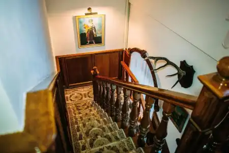 Antique House - 24