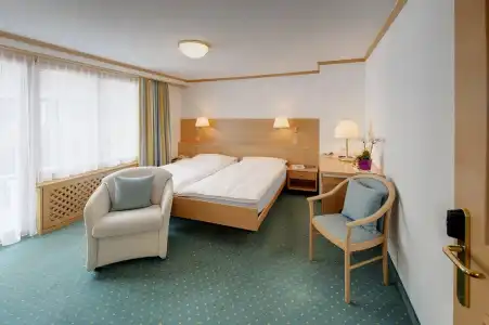 Metropol & Spa - 4
