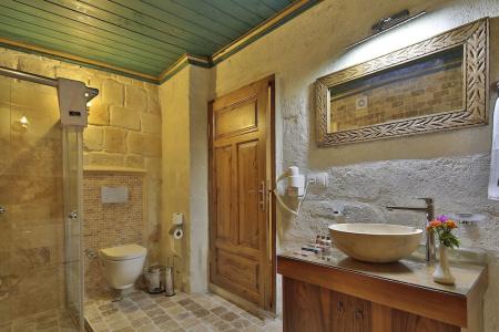 Jacob's Cave Suites - 121
