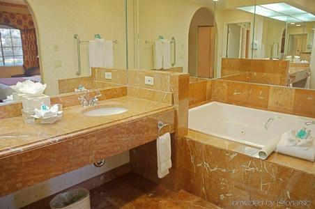 Legacy Golf Resort - 6