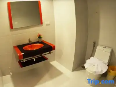 The Original Orange Rooms - 25