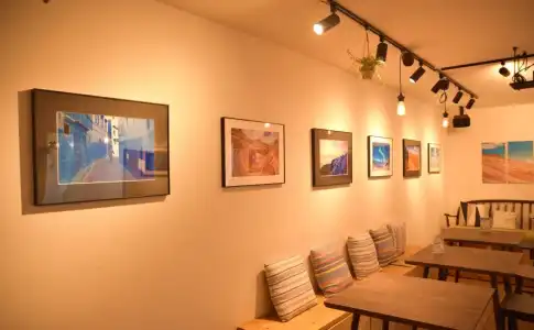 IZA Enoshima Guesthouse&Bar - Hostel - 17