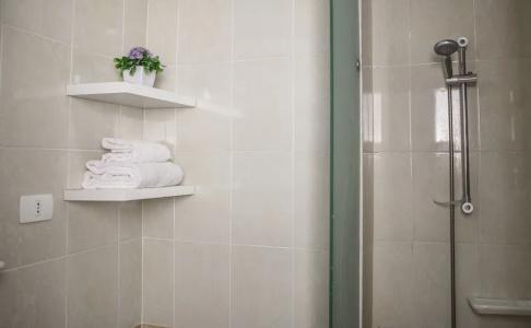 Redcon Suites - 345