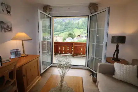 Grichting & Serviced Apartments - 145