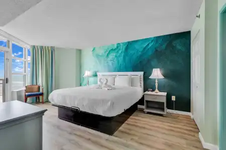 Carolinian Beach Resort by Vacasa - 76