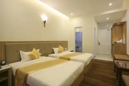 Red Palace - 19