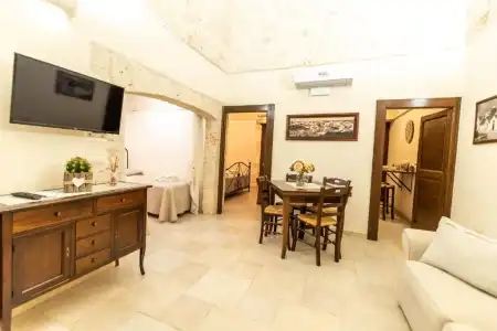 B&B Panaro - 39