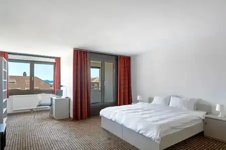 Neuchatel City - 79