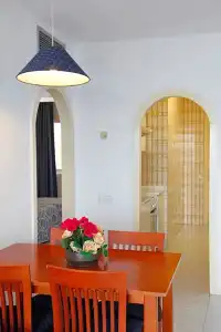 Suites Roc Portonova - 36