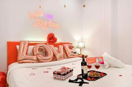 Collection O Joy Inn - Near T3 Terminal - 50