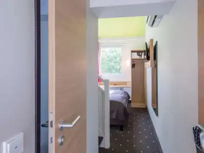 B&B Ingolstadt-Ost - 27
