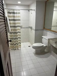 Mall Suites - 327