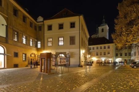 Old Town Boutique Apartments - 43