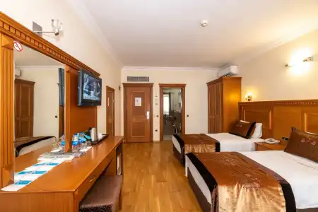 The Byzantium Suites & Spa - 36