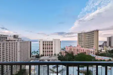 Waikiki Beachcomber by Outrigger - 121