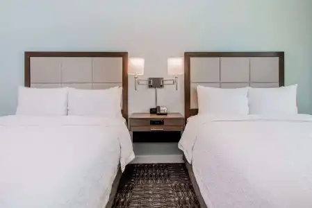 Hampton Inn and Suites Panama City Beach/Beachfront - 4