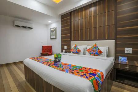 FabPrime Sapphire Inn - 31