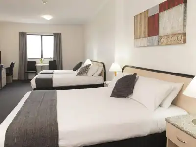 Adelaide Riviera - 6