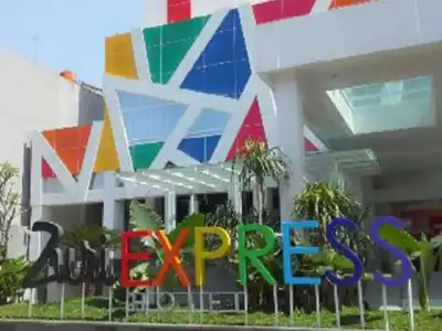 Ayda Mangga Dua d/h Zuri Express Mangga Dua - 28