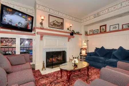 Centrella, A Kirkwood Collection - 1