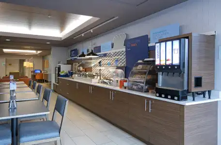 Holiday Inn Express Kamloops by IHG - 38