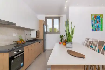 Aphrodite Studios & Apartments - 29