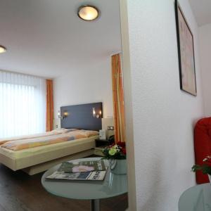 Feehof - 12