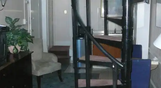 463 Beacon Street Guest House - 11