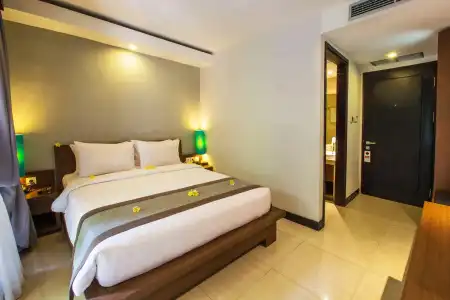 Royal Singosari Kuta - 4