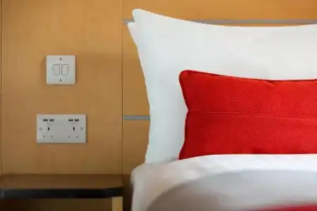 Holiday Inn Express London - Park Royal by IHG - 5